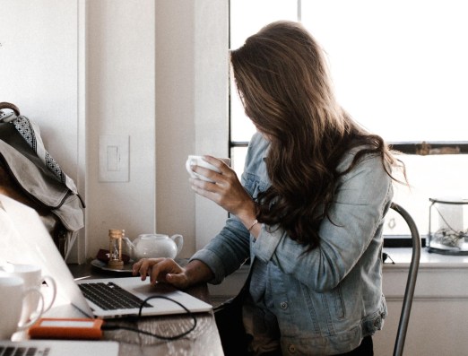 andrew-neel-QLqNalPe0RA-unsplash